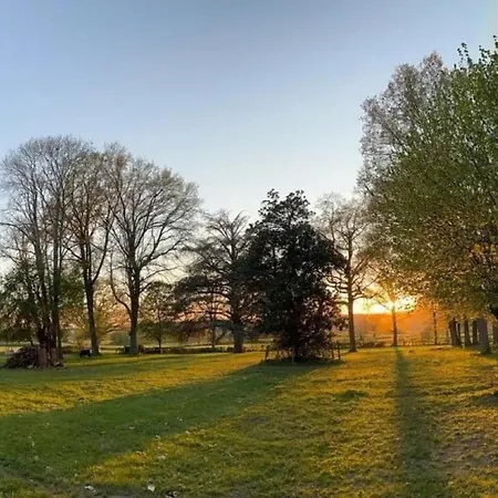 Le La Neverdiere Holiday home